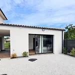 Penzion La De La Route Des Vins 3*